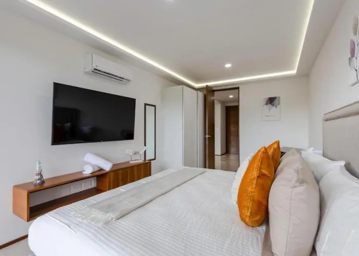 One Paralia Playa del Carmen