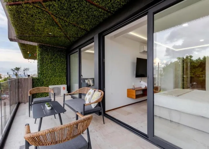 One Paralia Apartamento *