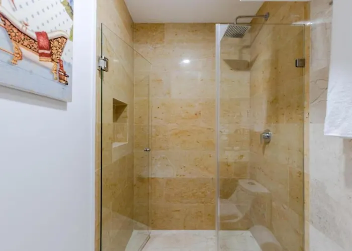 One Paralia Apartamento *